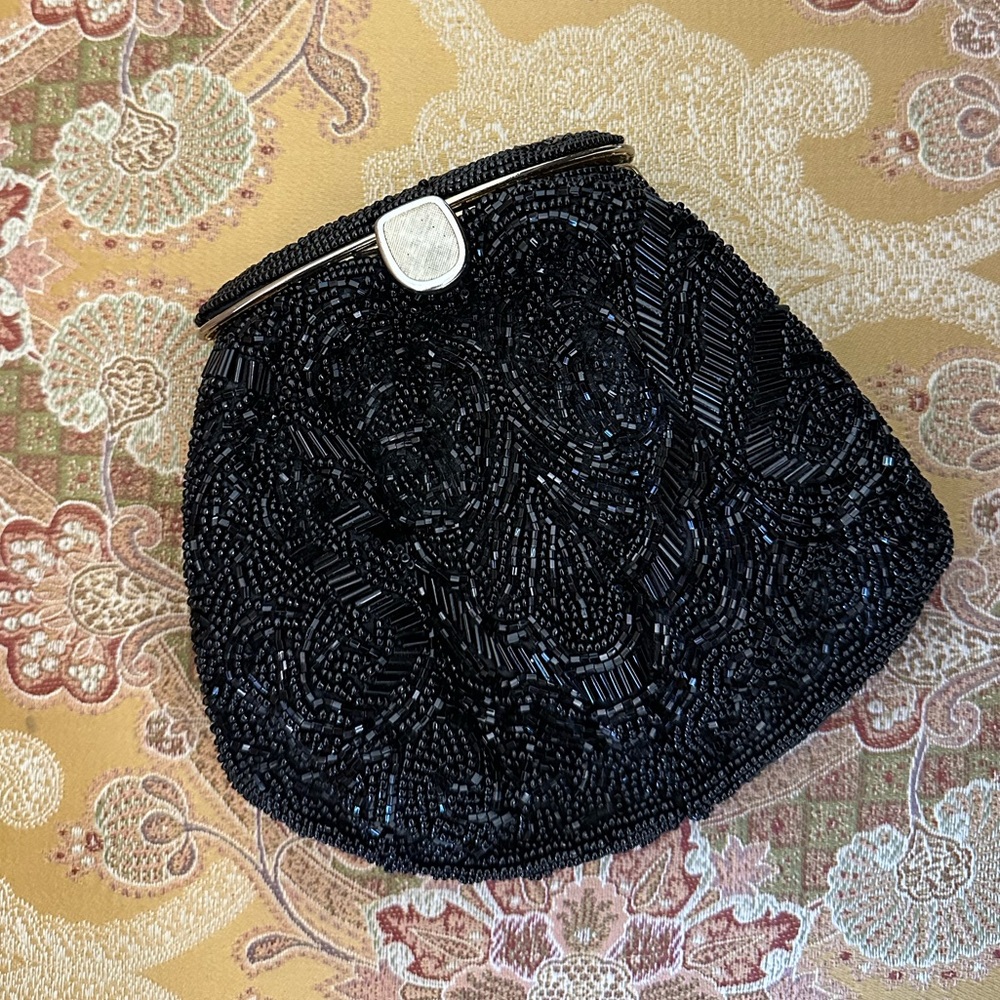 Beaded cocktail purse